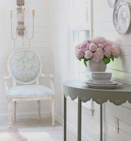 tính ứng dụng cao và thiết thực của ghế đơn Louis Élégance