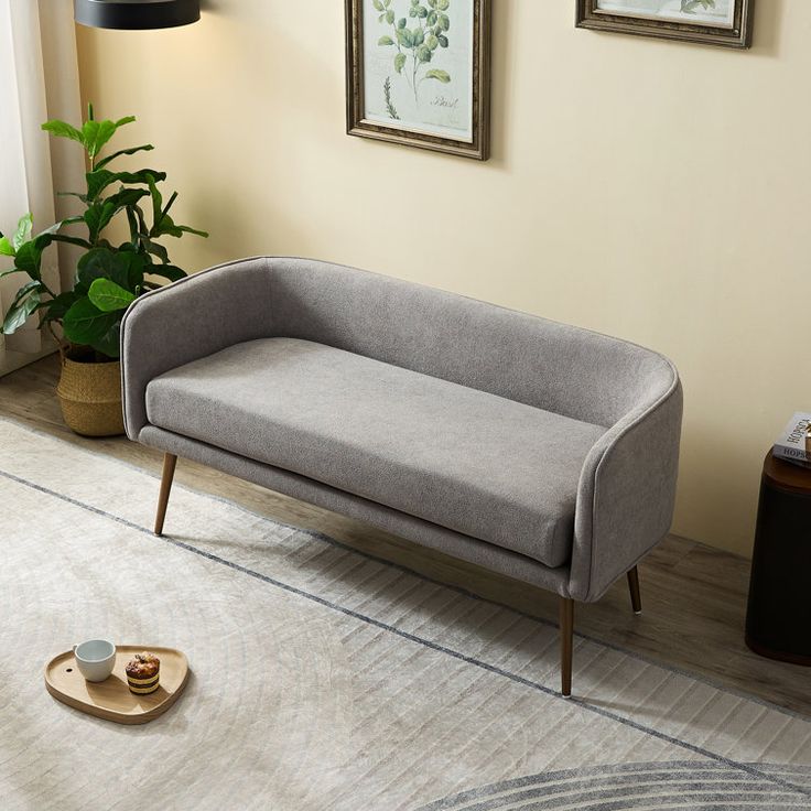 sự tiện lợi của  Bench Sofa Mini Elegance