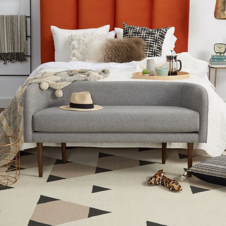 sự tiện nghi và tính thẩm mỹ của  Bench Sofa Mini Elegance