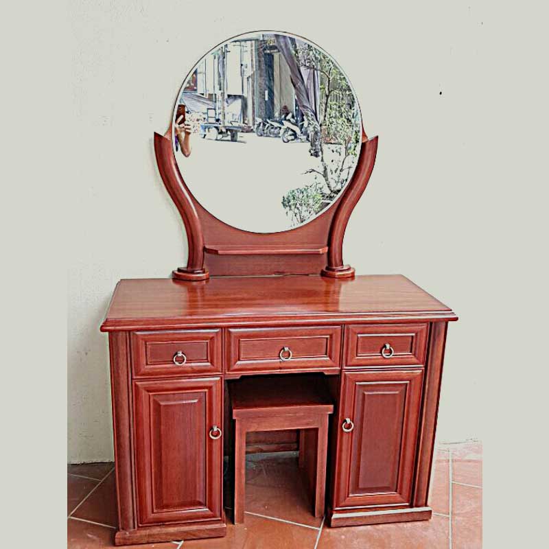 Bàn trang điểm gỗ