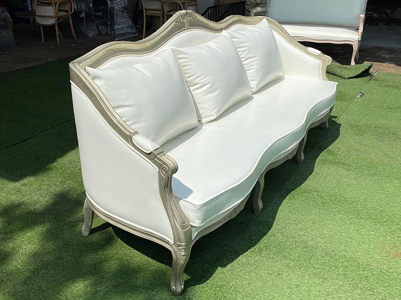 Ghế sofa băng phòng khách Louis