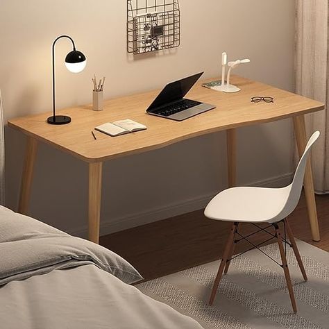 tính thẩm mỹ trong thiết kế của bàn làm việc Woodsy