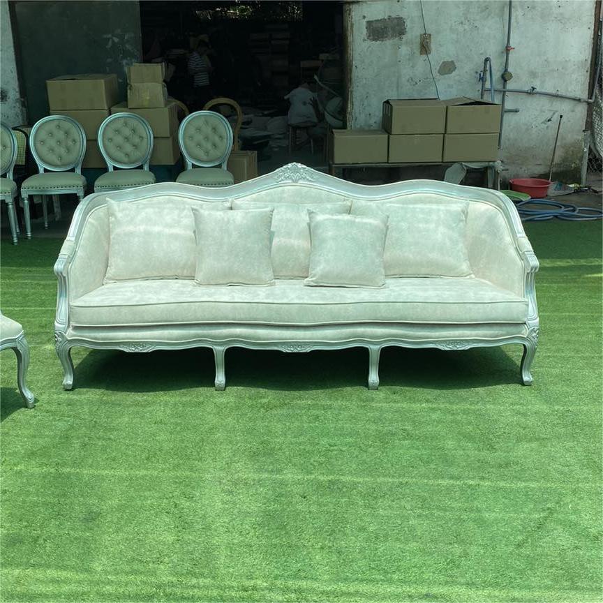 Sofa phòng khách Louis