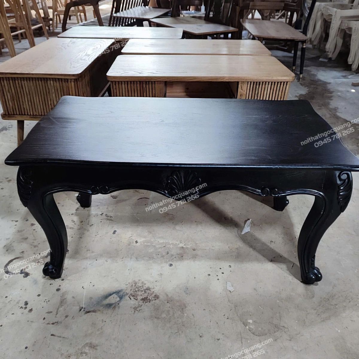 Bàn nhà hàng Louis gỗ Ash