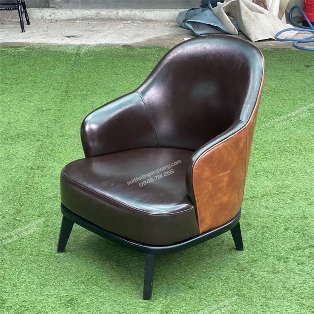 Ghế sofa phòng khách Leslie
