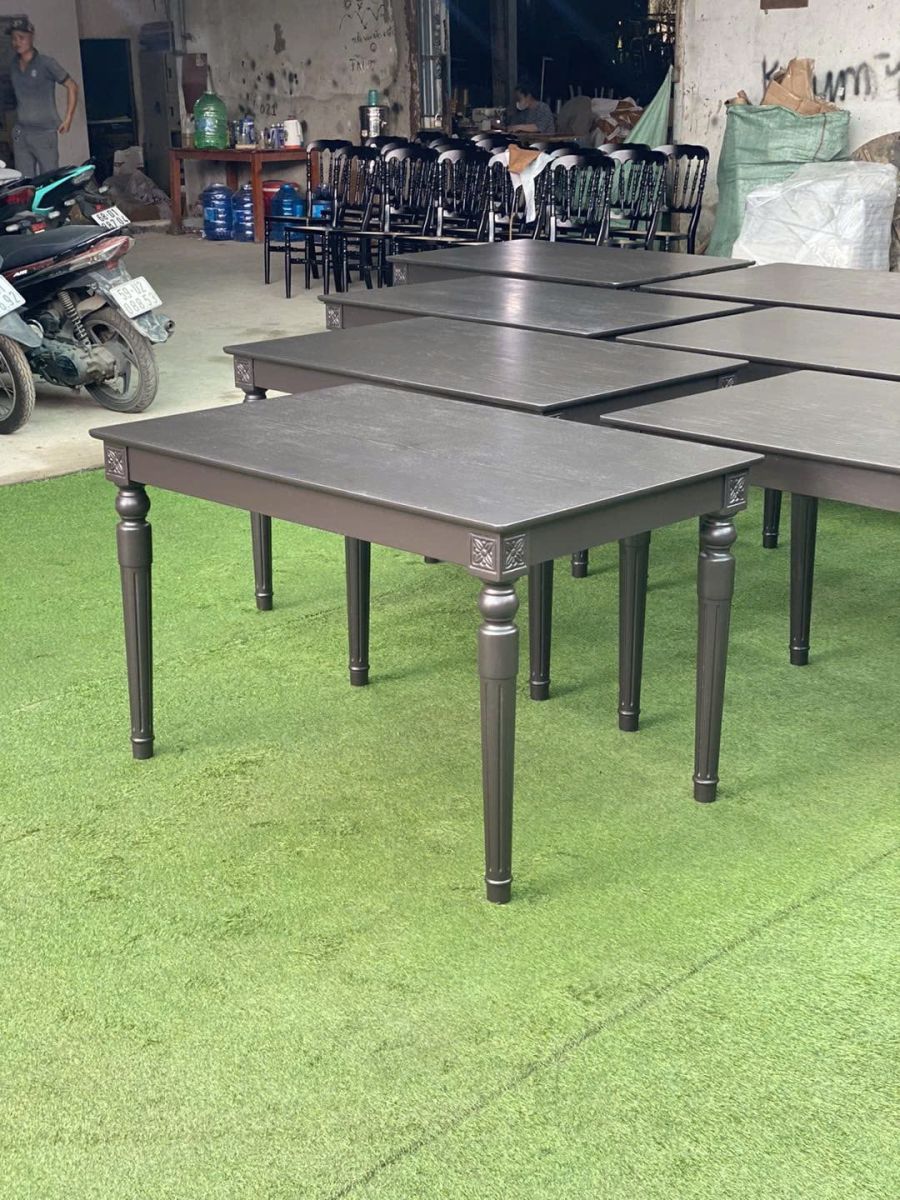 Bàn ăn Louis gỗ Ash