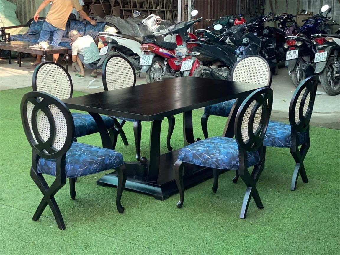 Bộ bàn ăn 6 ghế Ovale
