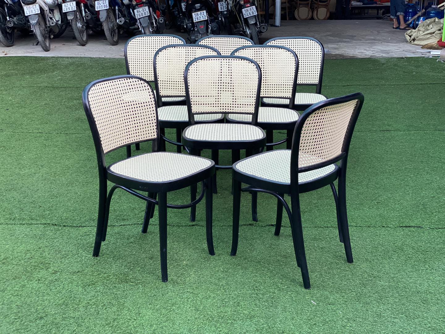 Ghế nhà hàng Thonet 811