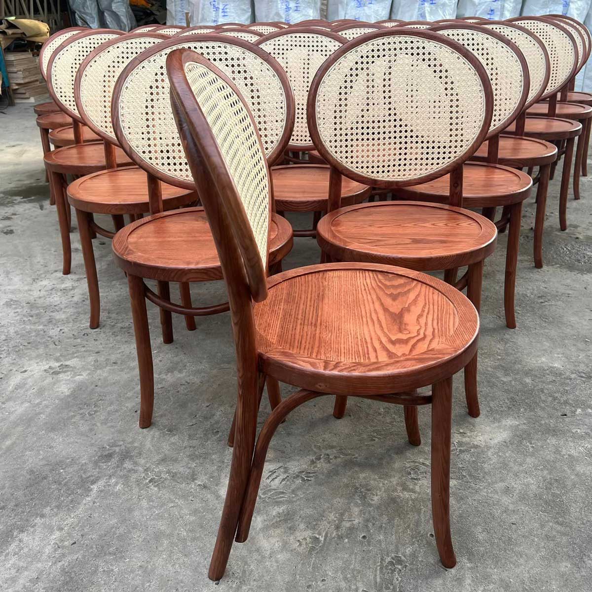 Ghế nhà hàng Thonet